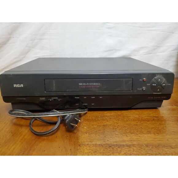 RCA Home Theater VHS Hi-Fi Stereo 4 Head Video System VR601HF No Remote.  Preown - Picture 1 of 4